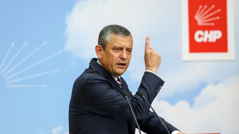 CHP Lideri Özgür Özel’den Erken Seçim Çağrısı!