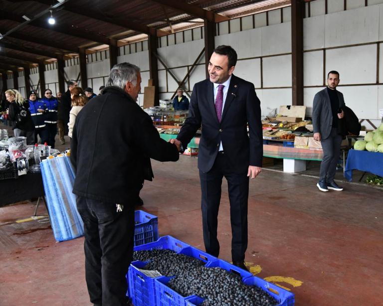 Başkan Özlü Yeniköy’de Esnafla Buluştu!