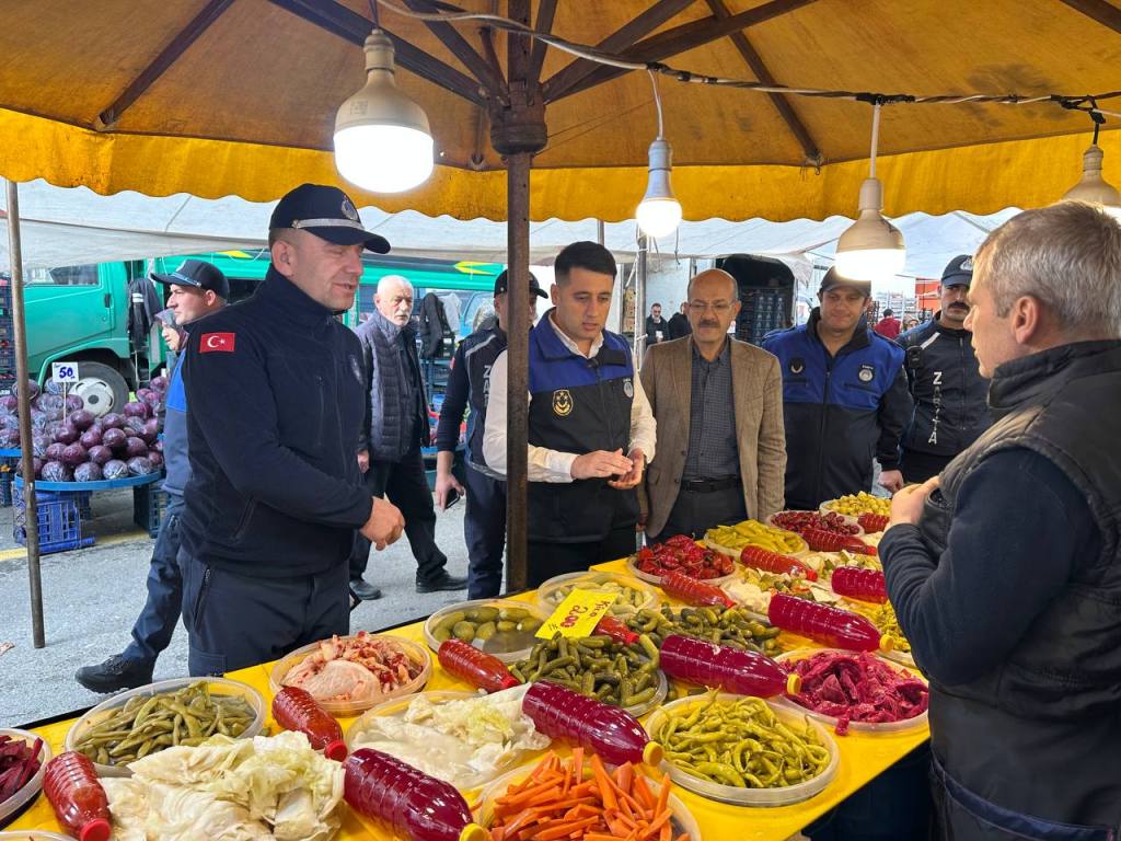 Çayırova’da Zabıta Pazar Denetiminde!