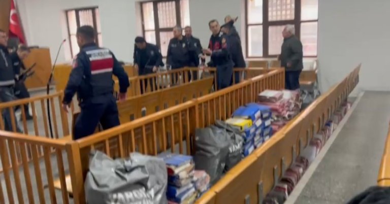 Adliyede silahlı saldırı: 2 ölü 2 yaralı