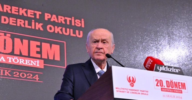 ‘İmralı görüşmesi sonrası terör örgütünün lağvedildiği açıklanmalıdır’