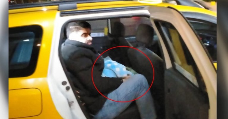 Hastaneye giderken takside doğurdu