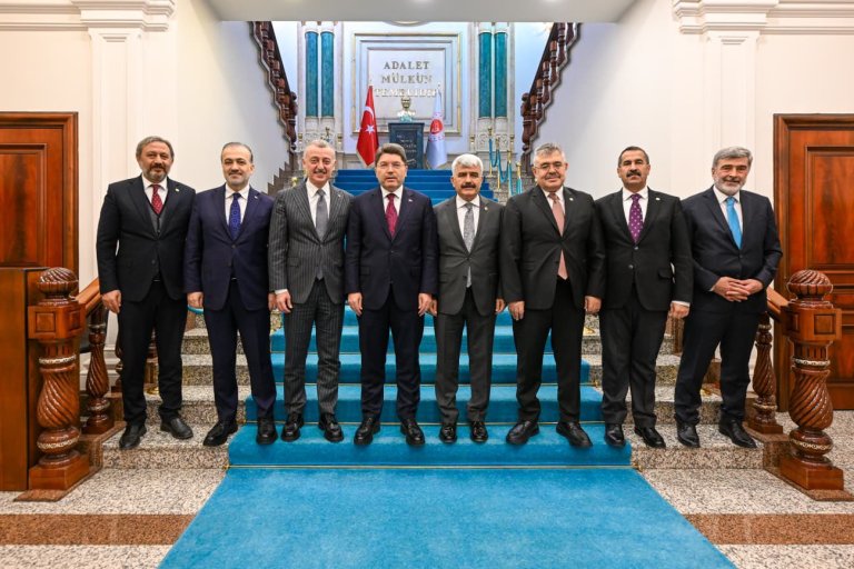 Kocaeli Heyetinden Bakanlara Ziyaret!