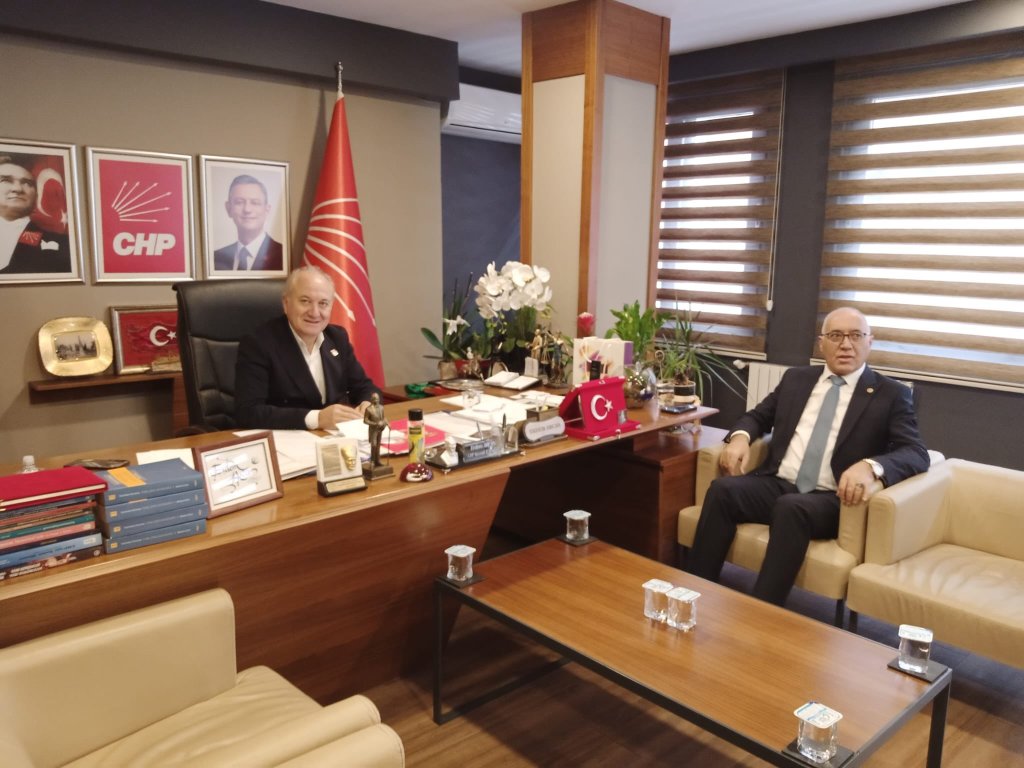 Doğan Demir’den Kocaeli CHP’ye Ziyaret!
