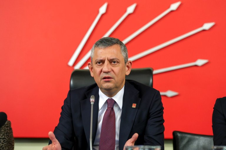 Özgür Özel’e Ekonomi Sınıfında Yoğun İlgi!