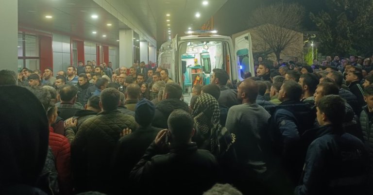 Taziye evinde arazi kavgası: 2 ölü, 4 yaralı