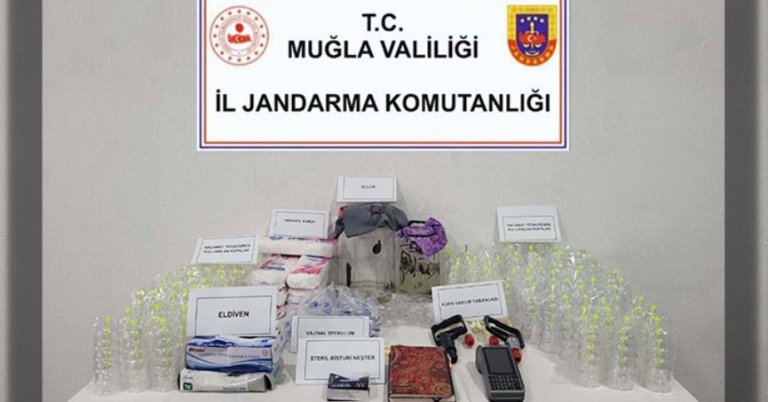 Sahte doktor sülüklerle yakalandı