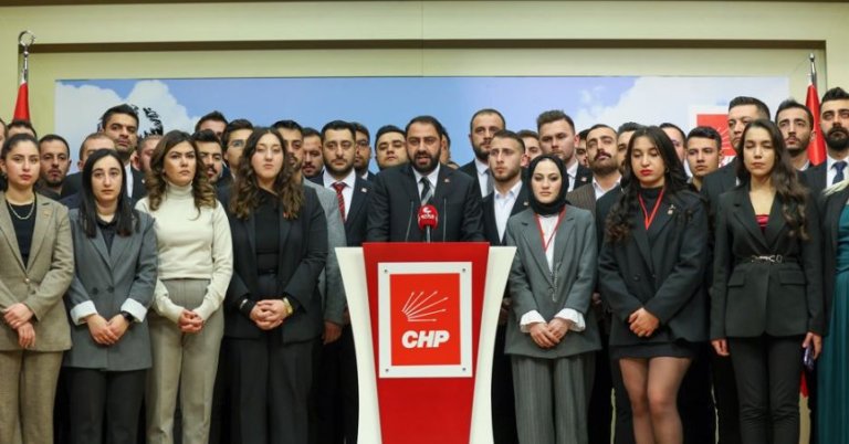 CHP’nin gençlik kolları başkanları: Zorbalığa karşı geri adım atmayacağız
