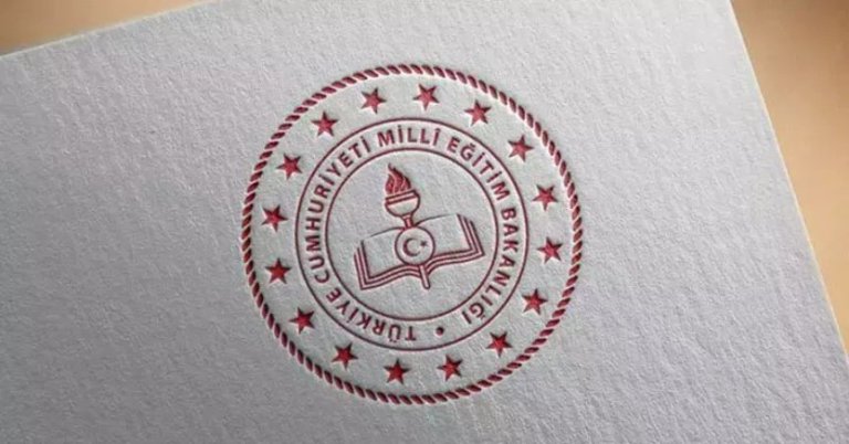 MEB: Özel okulların ek ücret talebi yasaya aykırı