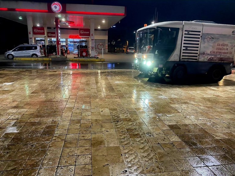 Körfez’de En Uzun Gece Temizlikle Aydınlandı!