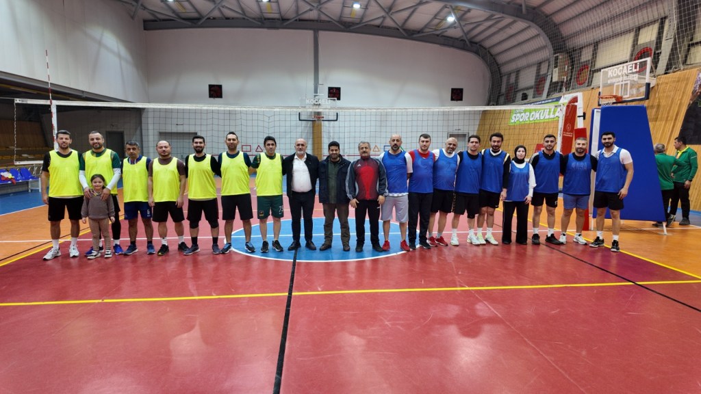 Darıca’da Voleybol Turnuvası Başladı!