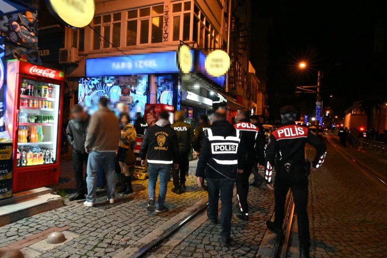İzmit’te Eğlence Yerlerine Sıkı Denetim!