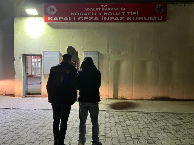 Darıca’da Silahlı Yağma Şüphelisi Yakalandı!
