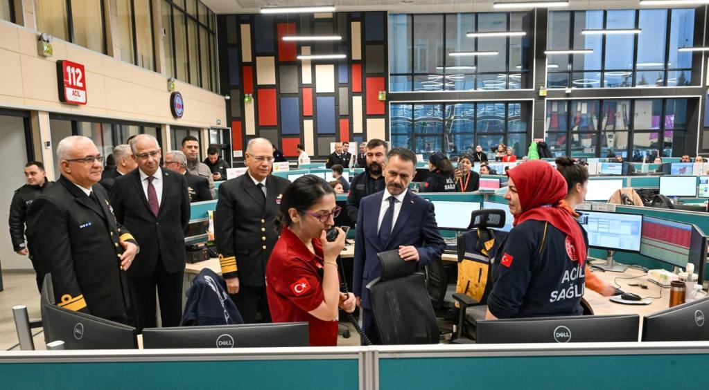 Vali İlhami Aktaş, 112 Acil Çağrı Merkezinde!