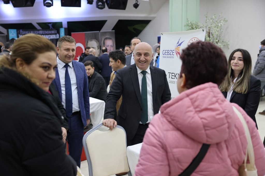 Darıca’da İş Arayanlar ve İşverenler Buluşuyor!