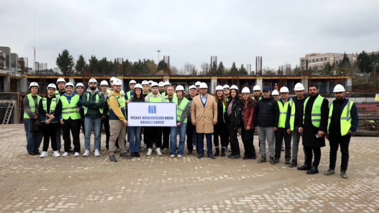 Kocaeli’de Öğrenciler Büyükşehir Projesini İnceledi!