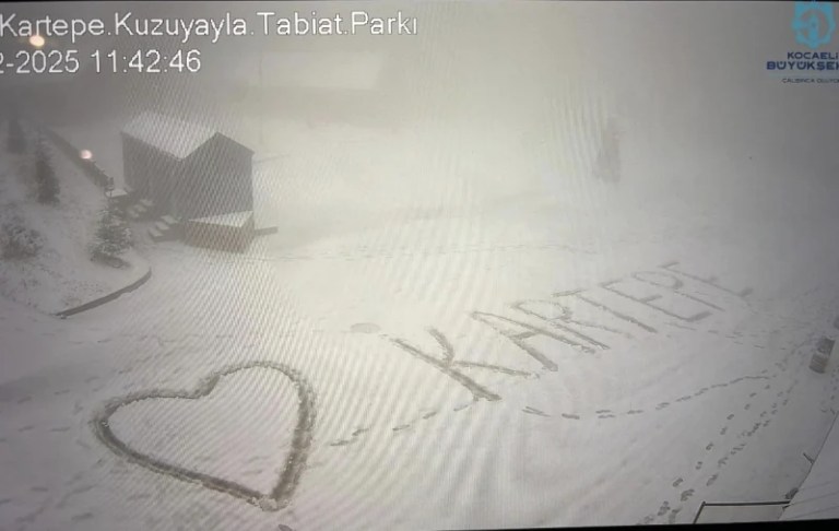Kuzuyayla Tabiat Parkı’nda Beyaz Örtü Şaşırttı!