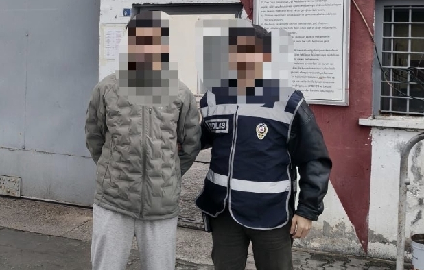 Kartepe’de Dolandırıcılık Hükümlüsü Yakalandı!