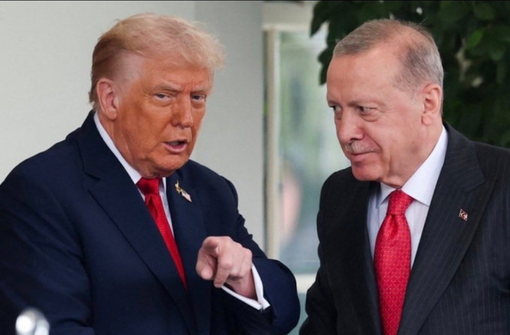 Trump’tan Cumhurbaşkanı Erdoğan’a Övgü!