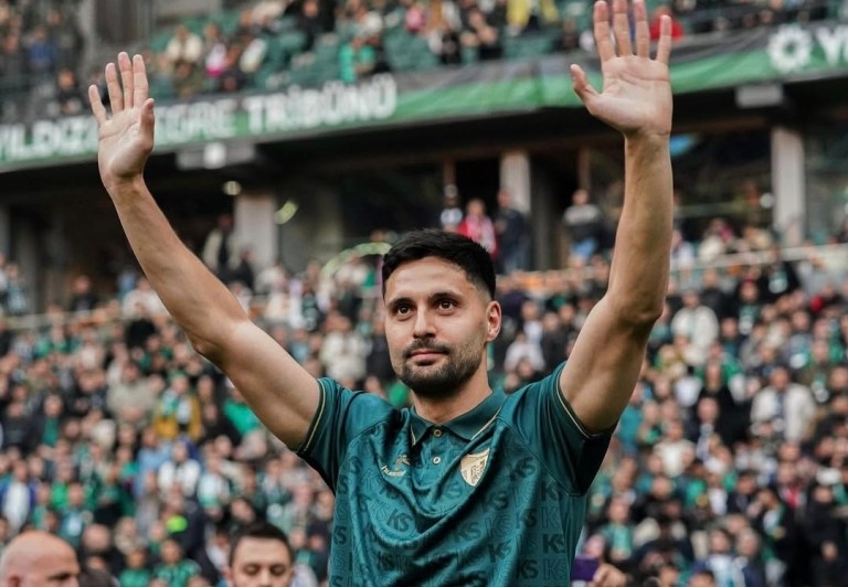Kocaelispor’dan Ayrılan Tarkan Serbest Veda Etti!