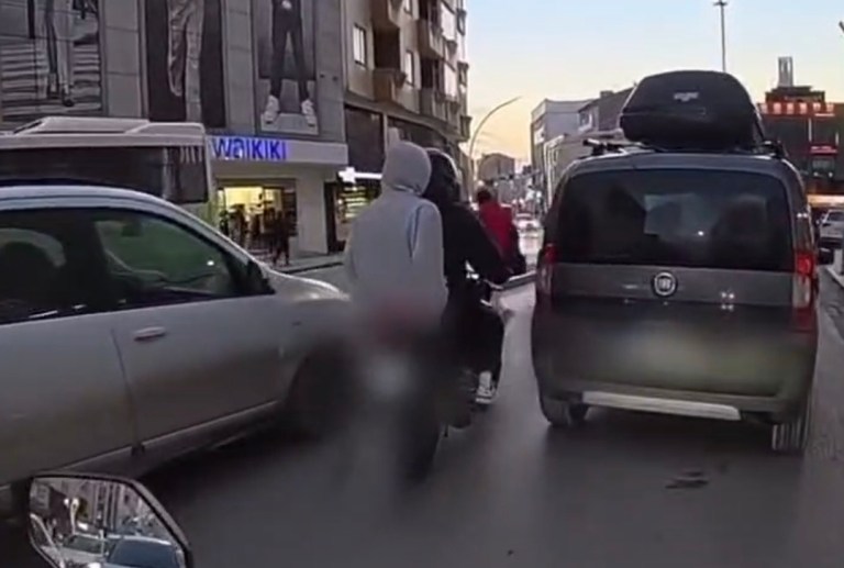 Gebze’de Trafikte Tehlikeli Anlar!