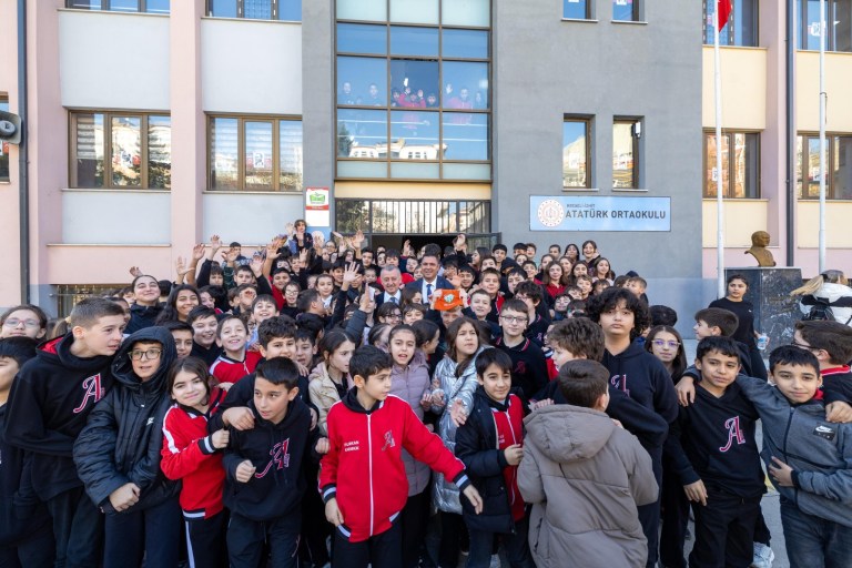 İzmit’te Öğrencilerin Büyük Sevinci!