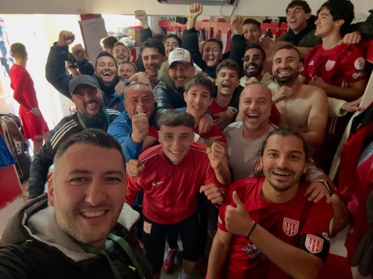 Ayvalıkgücü Play-Off Yarışında İddialı