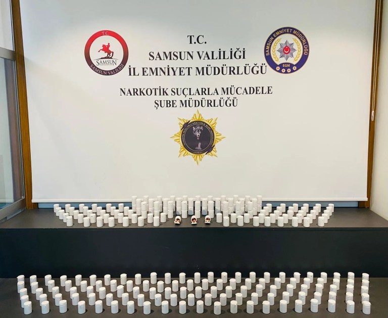 Samsun'da Büyük Uyuşturucu Operasyonu: 14 Bin Sentetik Hap Ele Geçirildi