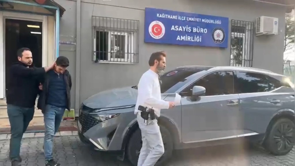Kağıthane'de Kuaförü Baltayla Basan Kişi Yakalandı