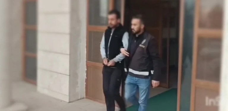 Kırıkhan'da Cep Telefonu Hırsızı Yakalandı