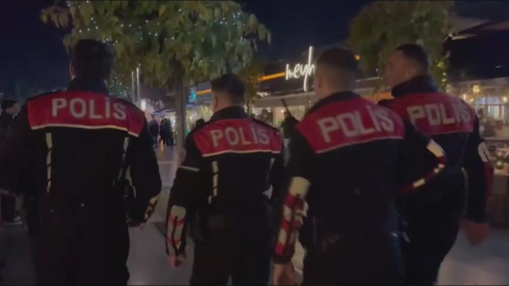 Bursa'da Yılbaşı Öncesi Geniş Çaplı Polis Denetimi