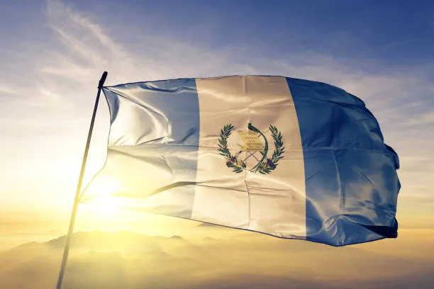 Guatemala'da Feci Otobüs Kazası: 15 Kişi Hayatını Kaybetti