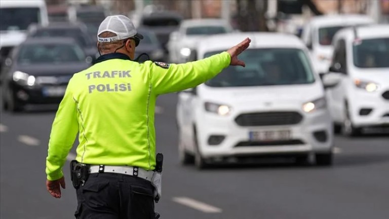 Trafikte Yeni Dönem: Kuralları Çiğneyene Rekor Ceza!