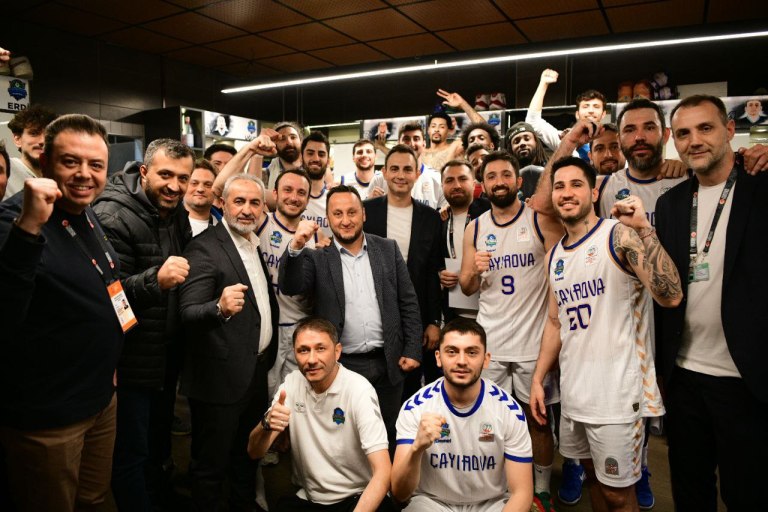 Çayırova Belediyesi Yarı Finalde!