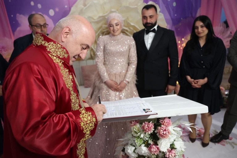 Darıca’da 2025’te Bin 475 Çift Evlendi!