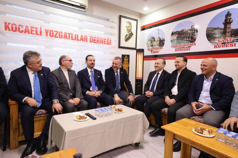 AK Parti Heyeti Kocaeli’de!