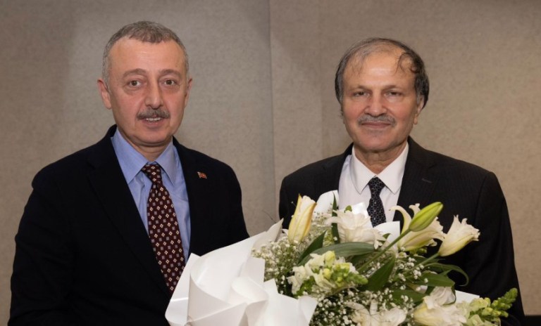 Kocaeli’de Avukat Necmi Özen Emekli Oldu!