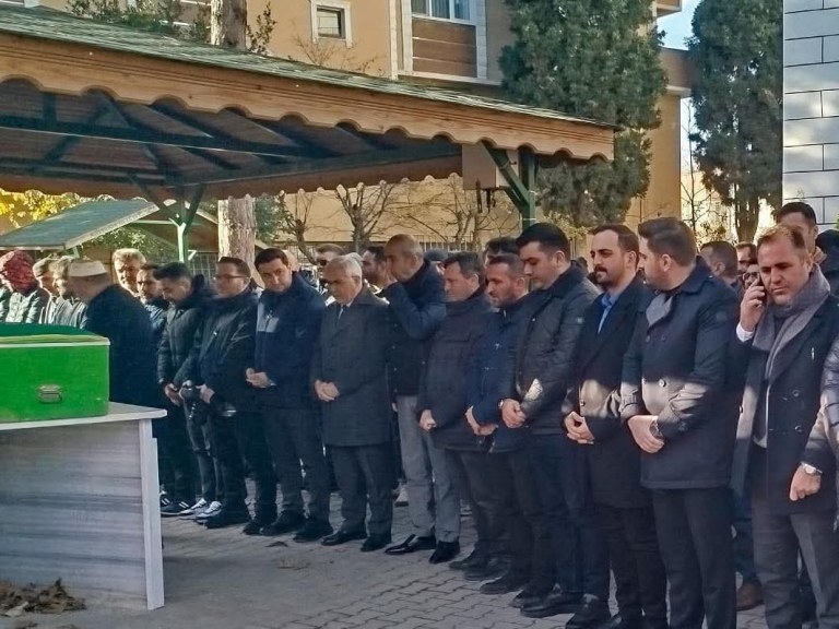 Darıca’da Ethem Hatun’un Cenaze Töreni!