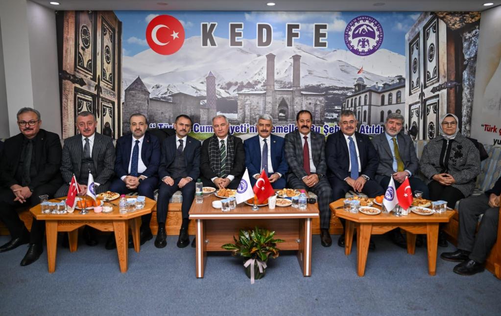Efkan Ala Kocaeli’de Dernek Ziyaretinde!