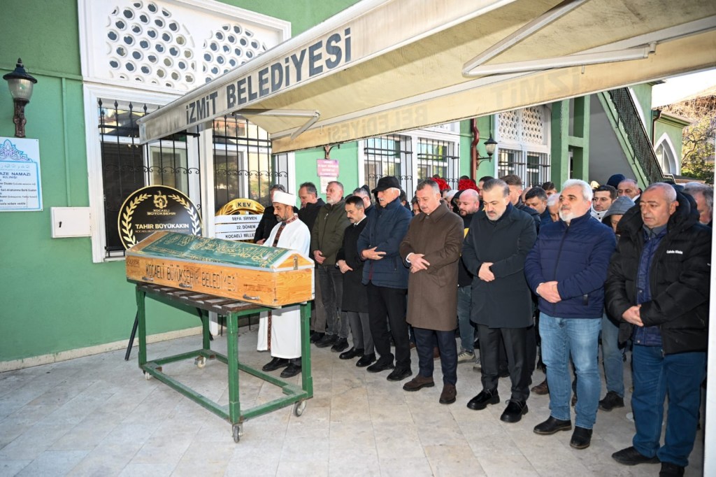 İzmit’te Erkan Nevzat Sözer’e Veda!