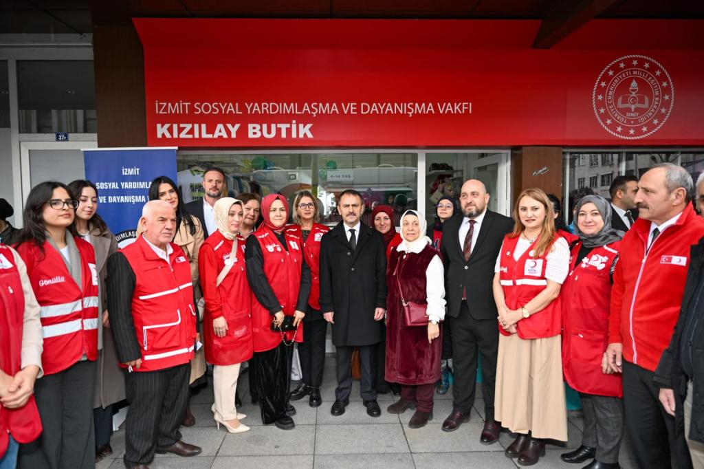 Vali Aktaş’tan İzmit’te Anlamlı Ziyaret!