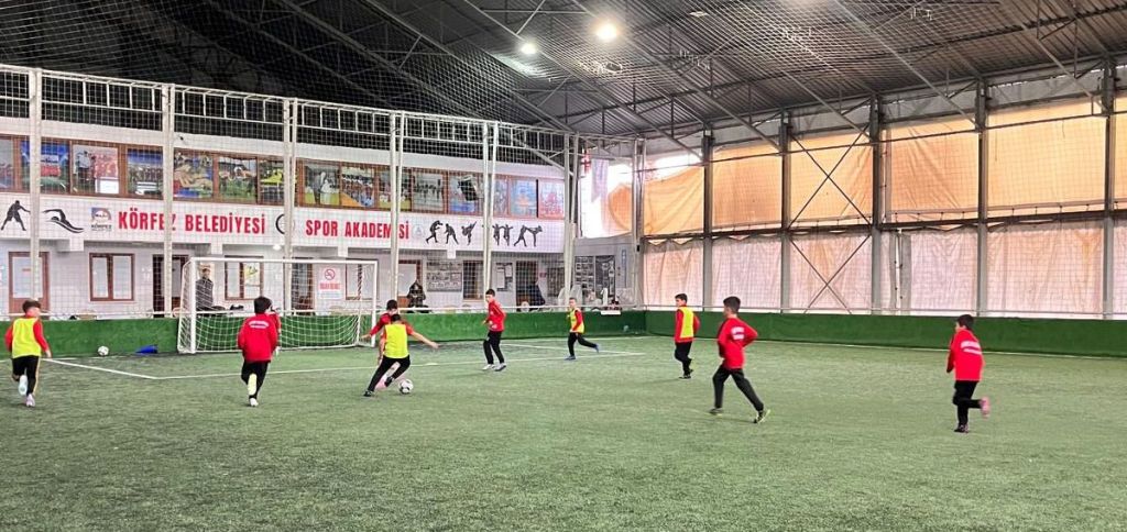 Körfez’de Futbol Okulları Gelecek Vaat Ediyor!