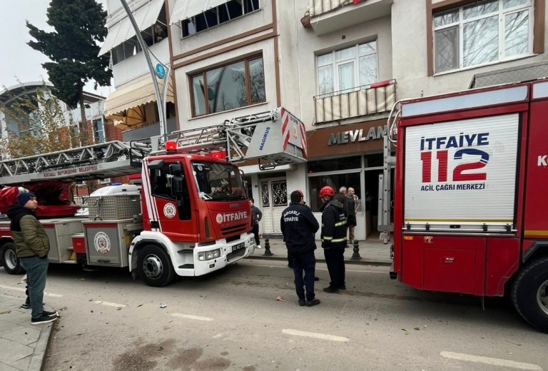 Karamürsel’de Elektrik Panosu Yangını!
