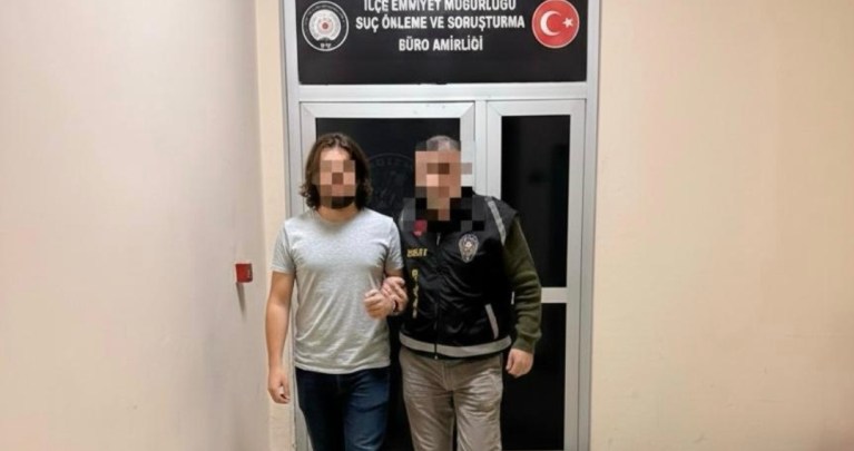İzmit’te Sahtecilik Suçlusu Yakalandı!