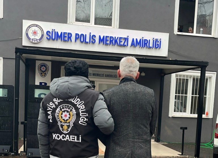 İzmit’te Hapis Cezalı Şahıs Yakalandı!