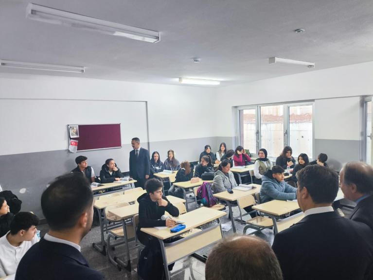 Vali Aktaş, Kartepe’de İncelemelerde Bulundu!