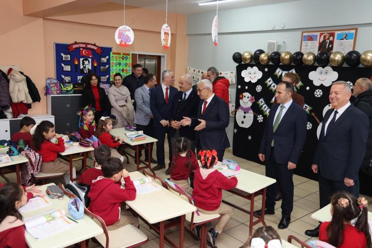 Gebze’de Yarıyıl Karneleri Dağıtıldı!