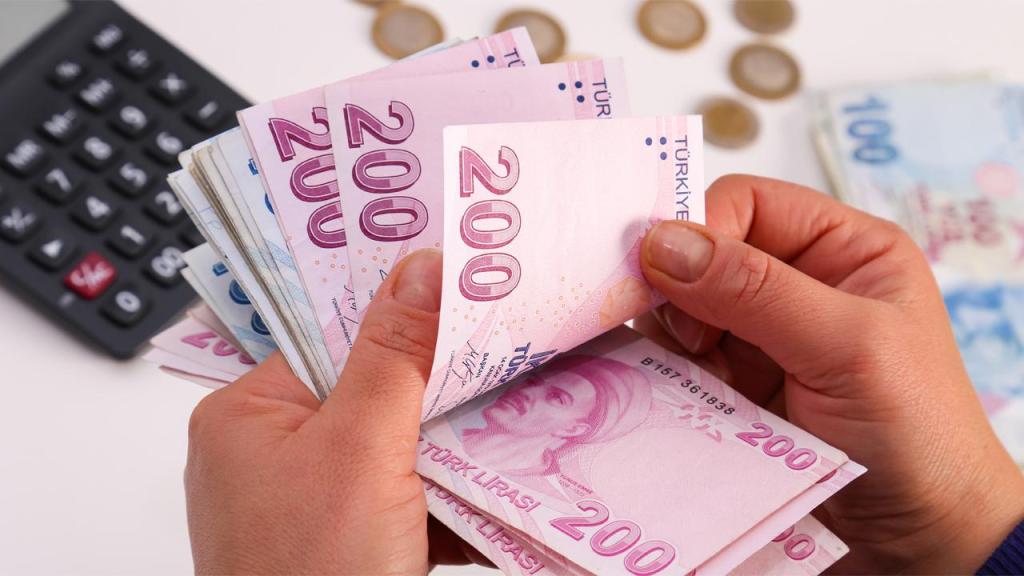 Memur ve Emekli Zammı Pazartesi Netleşiyor!