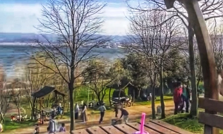 Şubat güneşi sahillere hareket getirdi