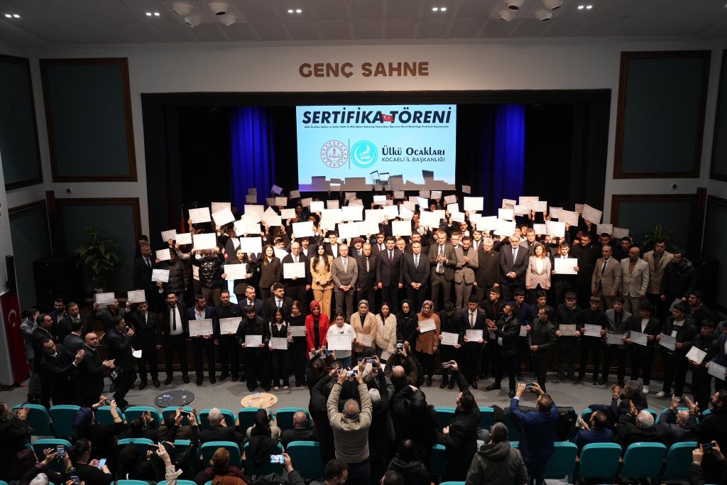Kocaeli’de Ülkü Ocakları Sertifika Töreni!